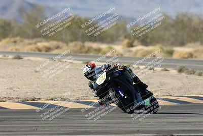 media/Dec-07-2025-CVMA (Sun) [[3e7d2de5dc]]/Race 10-Formula 40 Open/